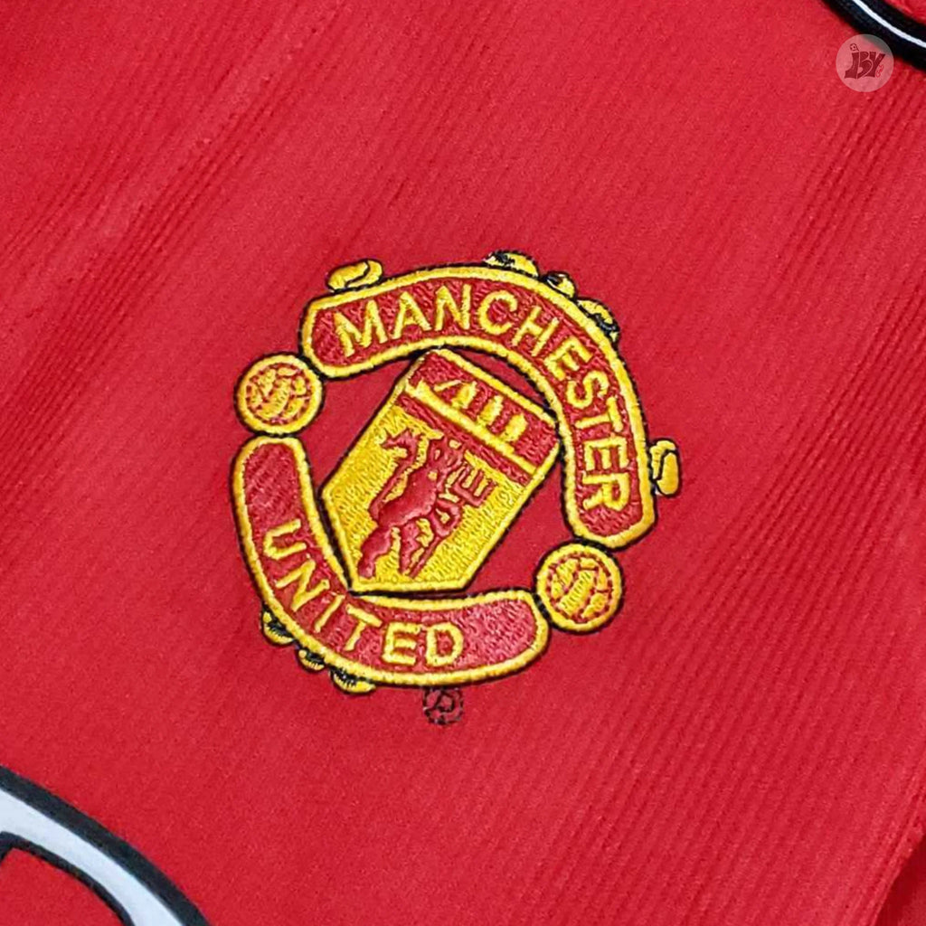 Manchester United Local 98-99 - Versión Retro