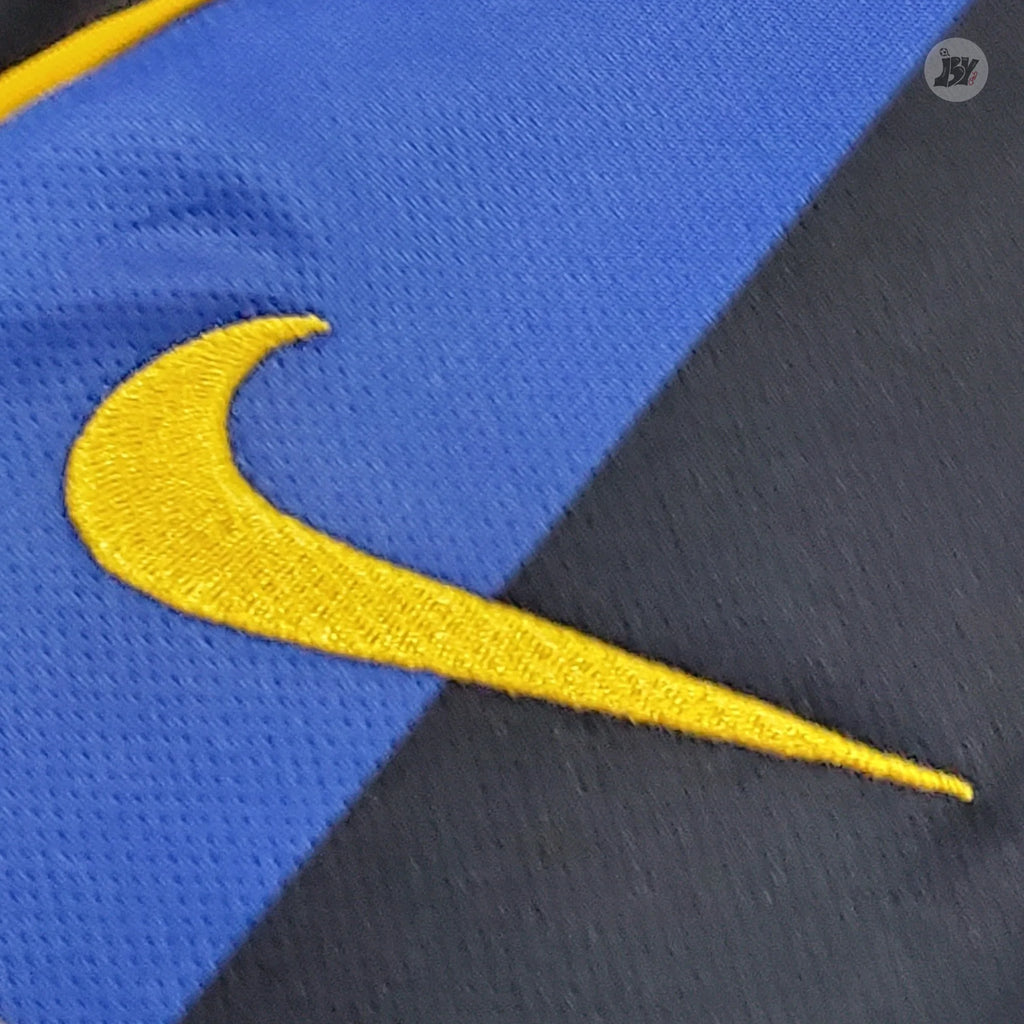 Inter Milan Local 01-02 - Versión Retro