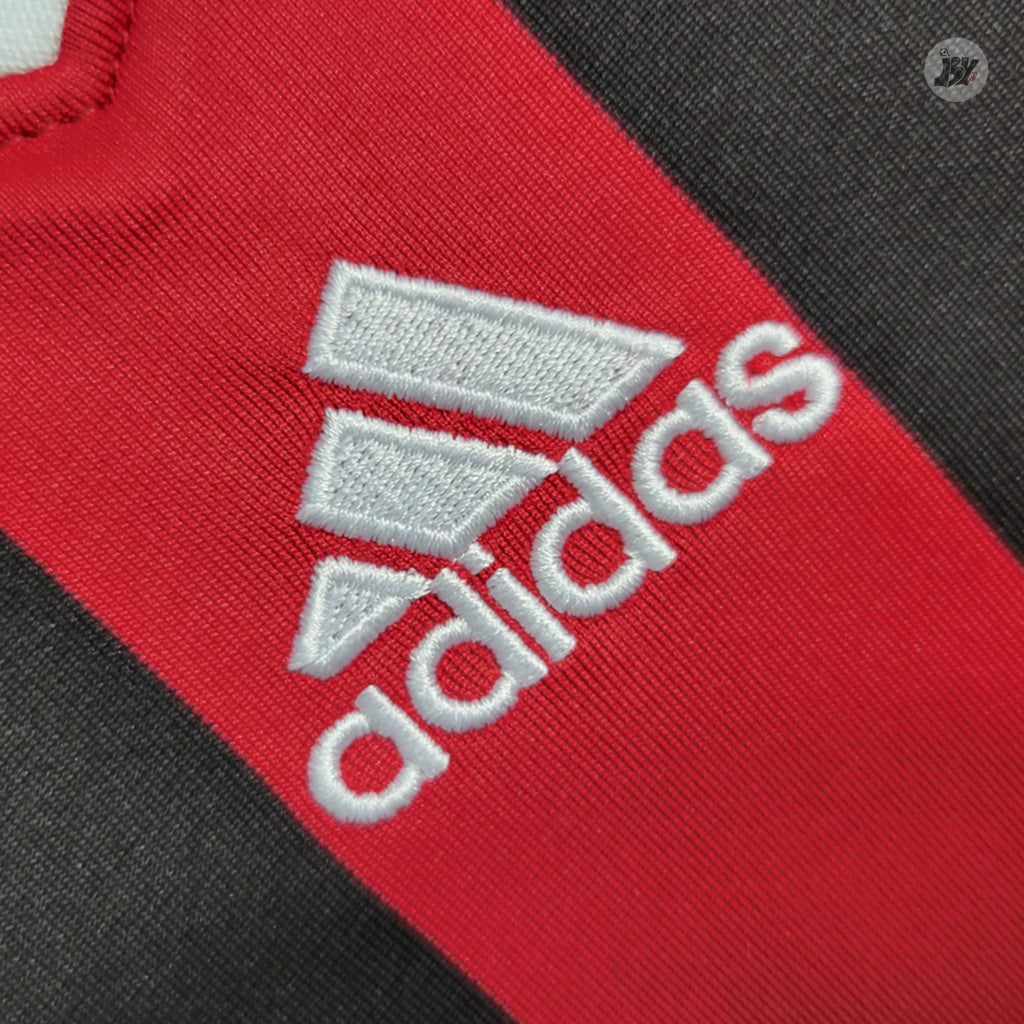 Ac Milan Local 2009/10 - Versión Retro