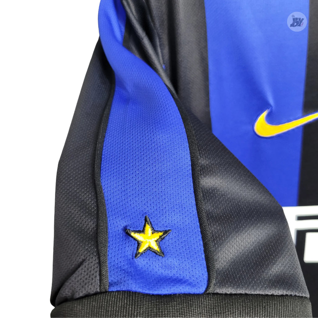 Inter Milan Local 1999/00 - Versión Retro