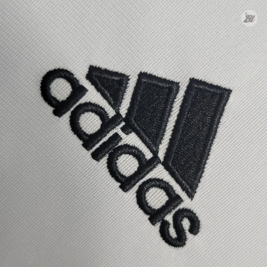 Real Madrid Local 2009/10 - Versión Retro